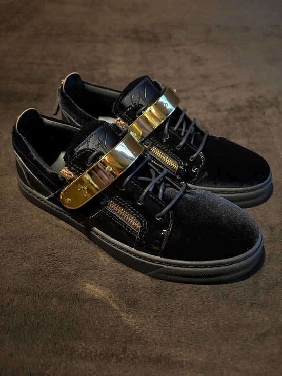 Giuseppe Zanotti Other - Giuseppe Zanotti Coby Low-Top Sneakers